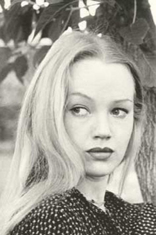 Елена Попова